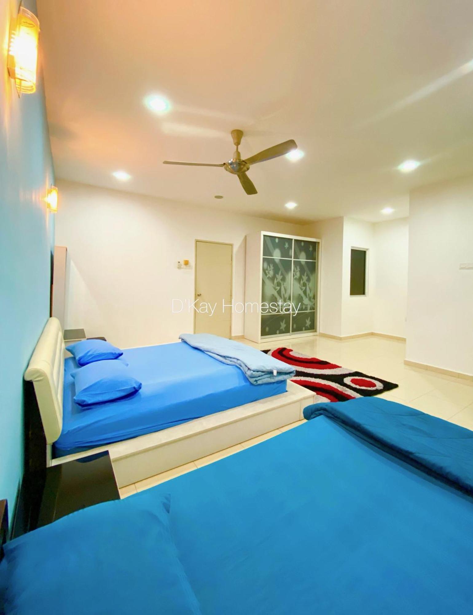 4 Bedrooms Homestay, Fully Aircond In Sendayan By D'Kay Homes I 10-15 Pax Seremban Exterior photo