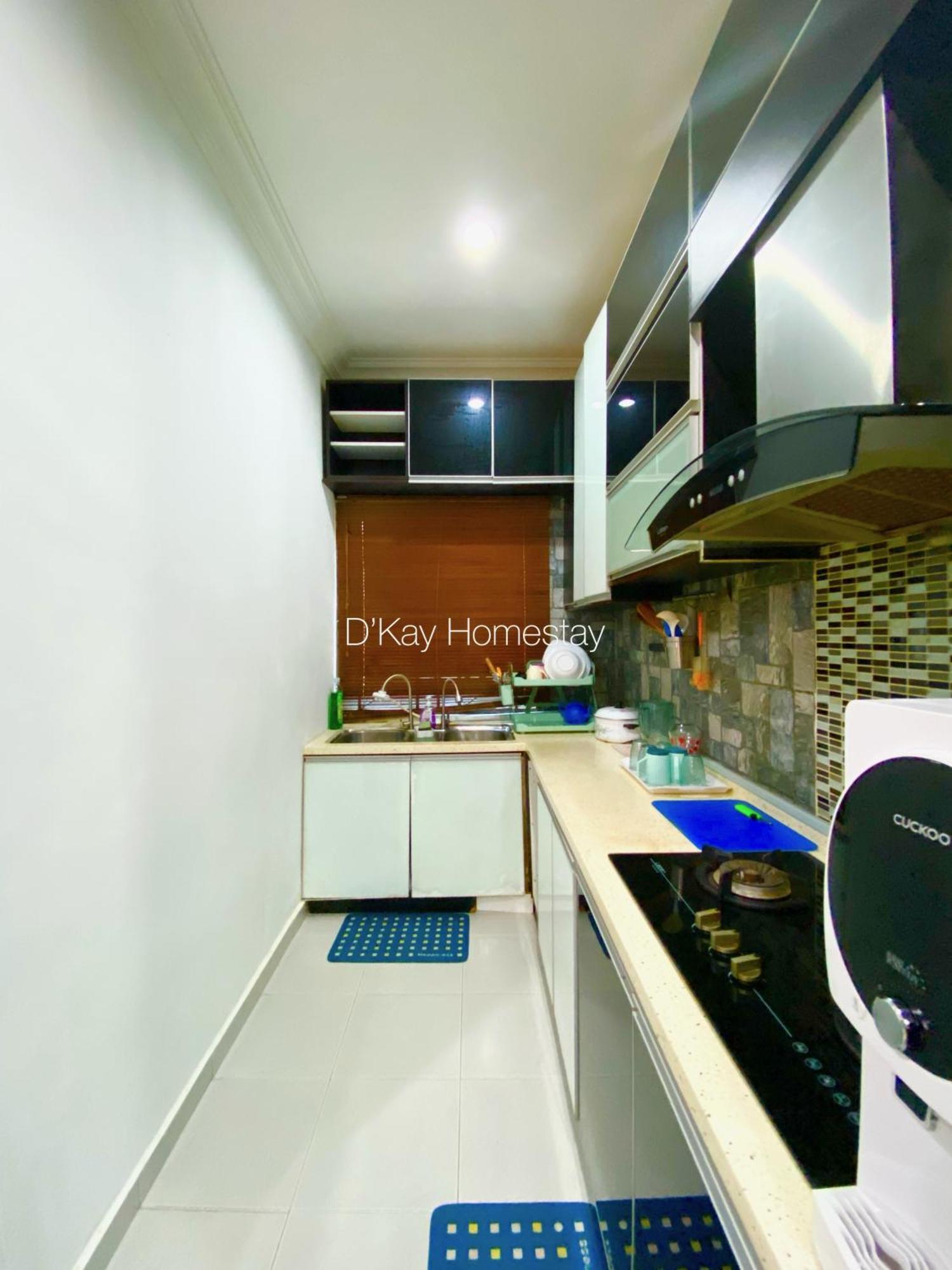 4 Bedrooms Homestay, Fully Aircond In Sendayan By D'Kay Homes I 10-15 Pax Seremban Exterior photo