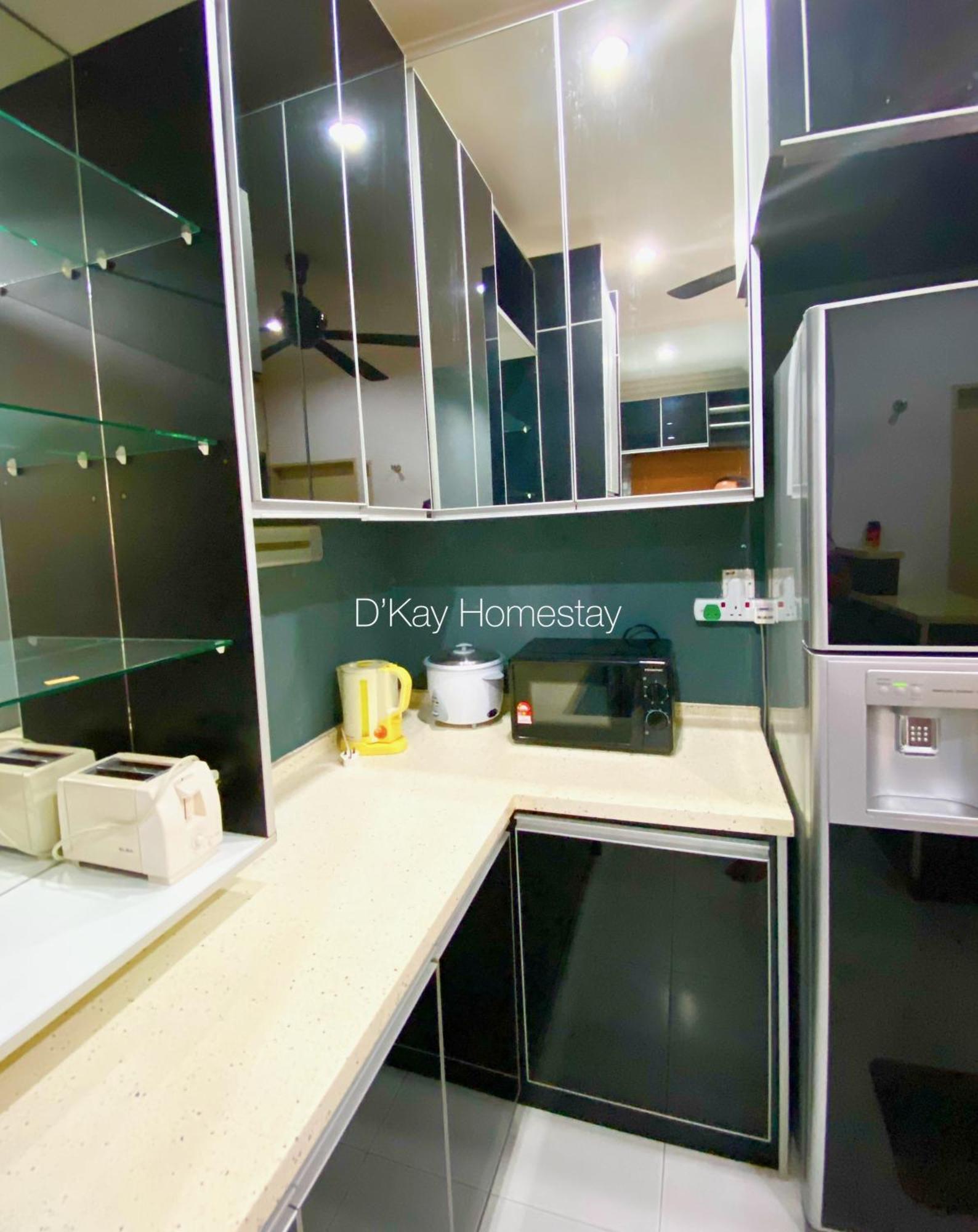 4 Bedrooms Homestay, Fully Aircond In Sendayan By D'Kay Homes I 10-15 Pax Seremban Exterior photo